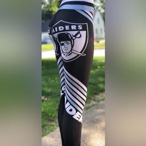 Raiders Silky Leggings New